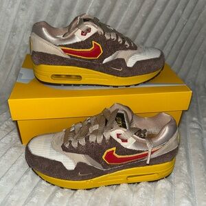 NIKE AIR MAX 1 BIG HEAD ORIGINS • Men’s Size 6 / Women’s Size 7.5